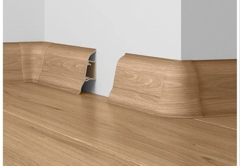 Пластиковый плинтус (ПВХ)